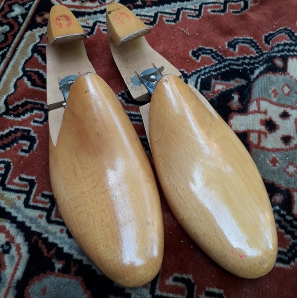 brooks brothers shoe trees